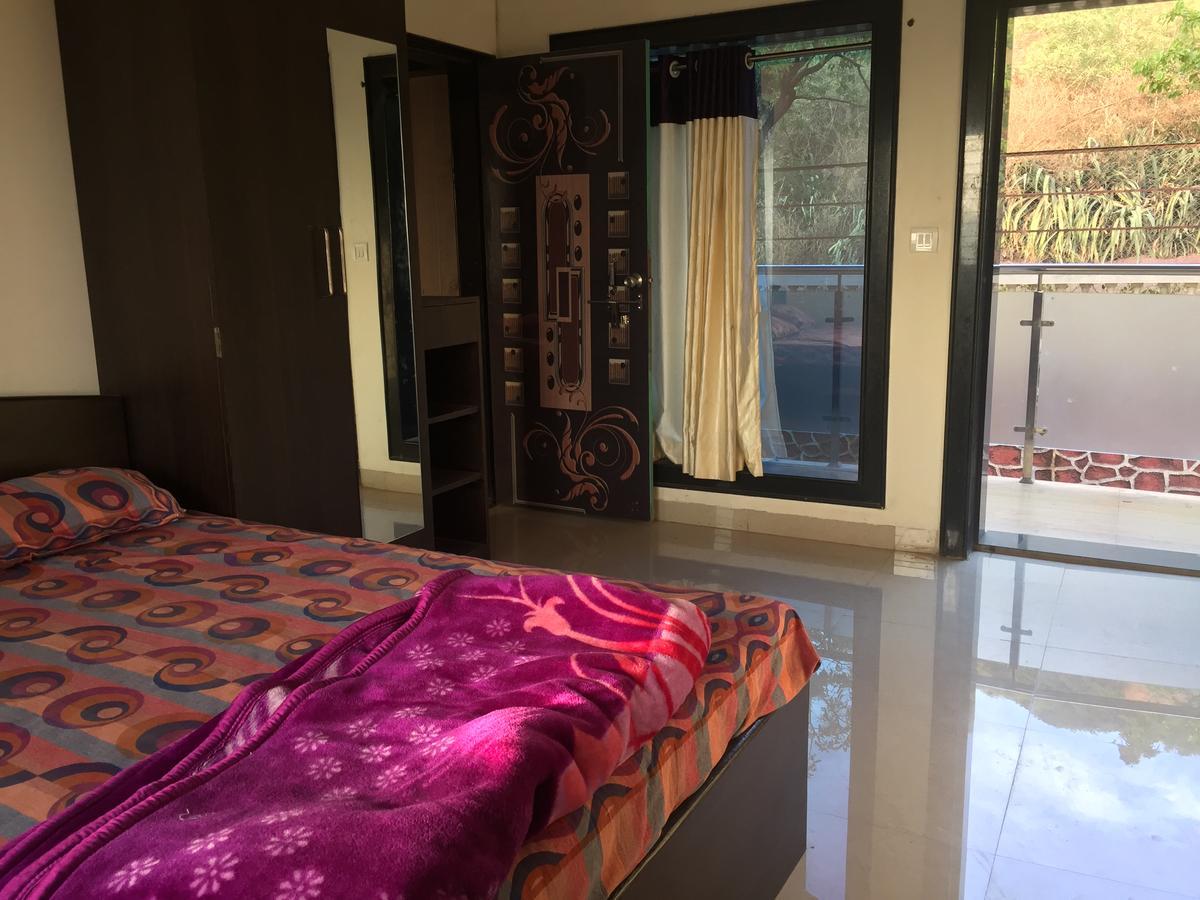Malhar Bungalow Pancsgani Kültér fotó