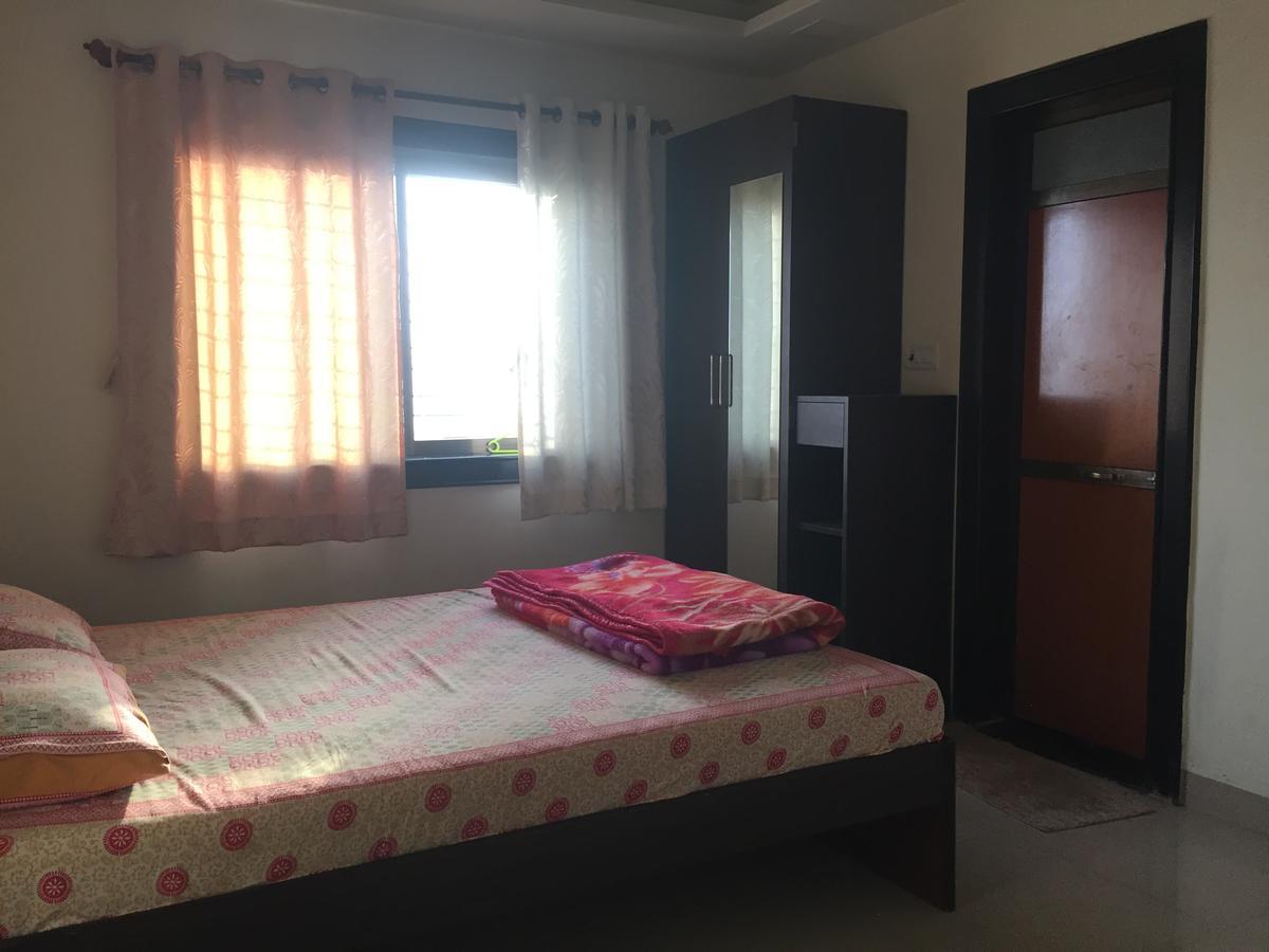 Malhar Bungalow Pancsgani Kültér fotó