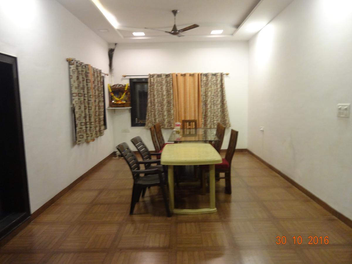 Malhar Bungalow Pancsgani Kültér fotó