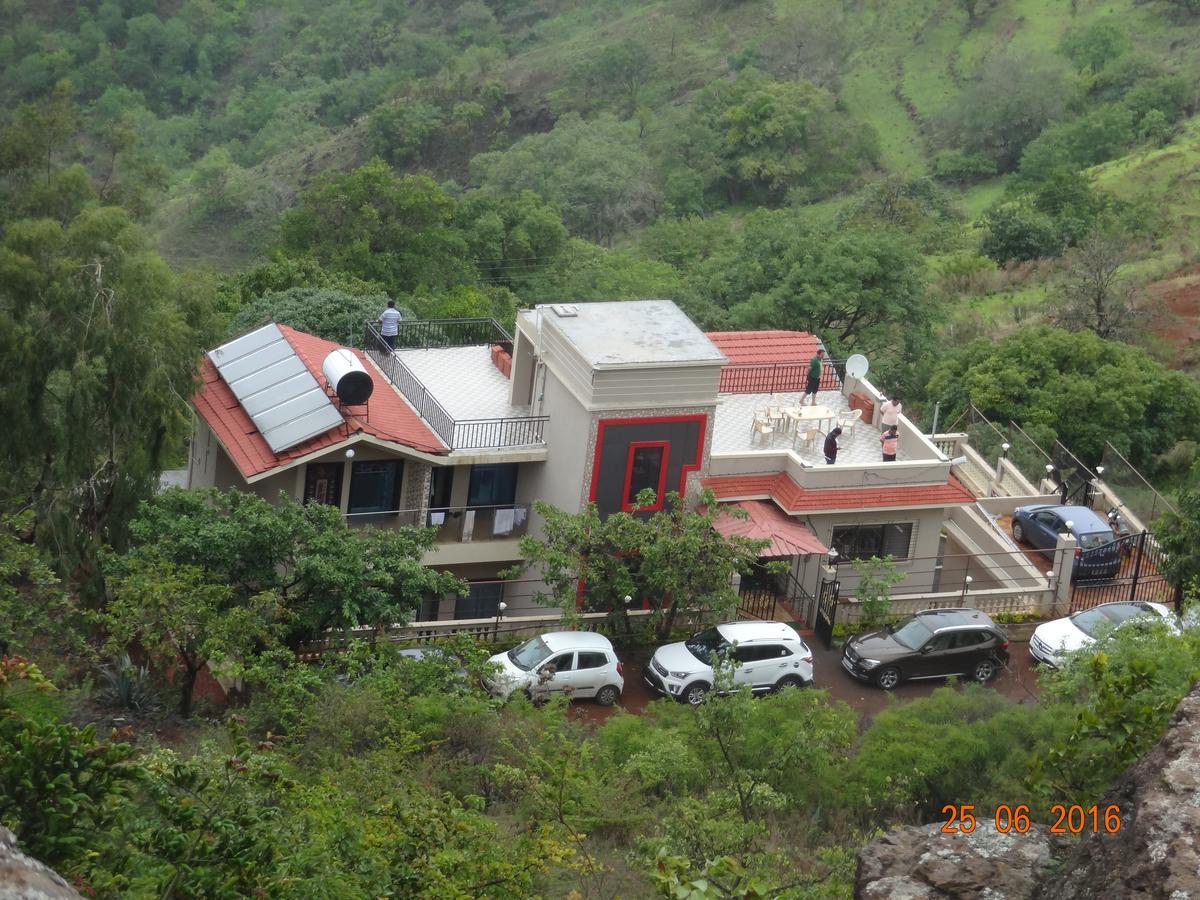 Malhar Bungalow Pancsgani Kültér fotó