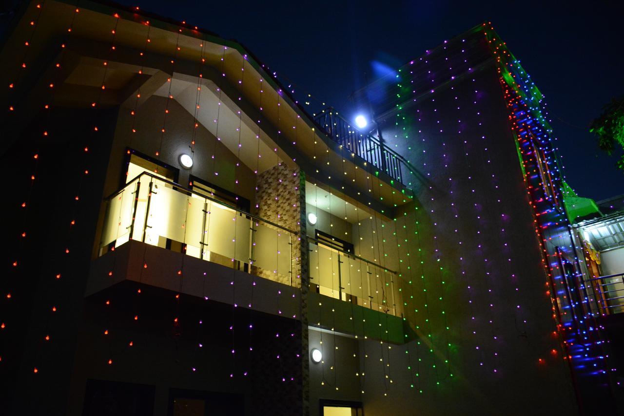 Malhar Bungalow Pancsgani Kültér fotó
