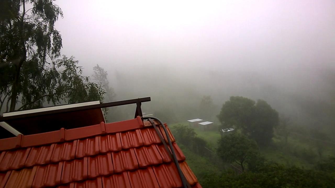 Malhar Bungalow Pancsgani Kültér fotó