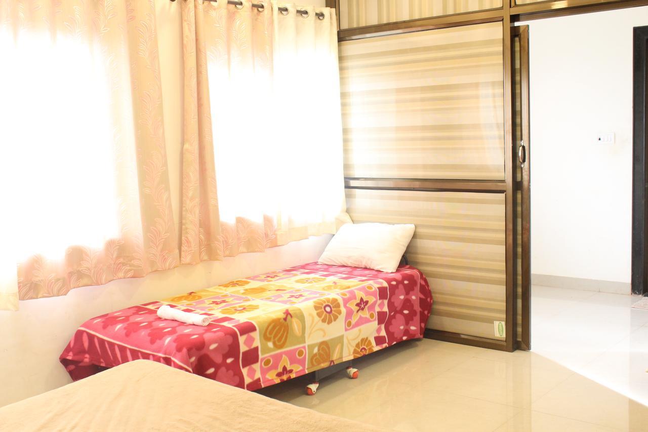 Malhar Bungalow Pancsgani Kültér fotó