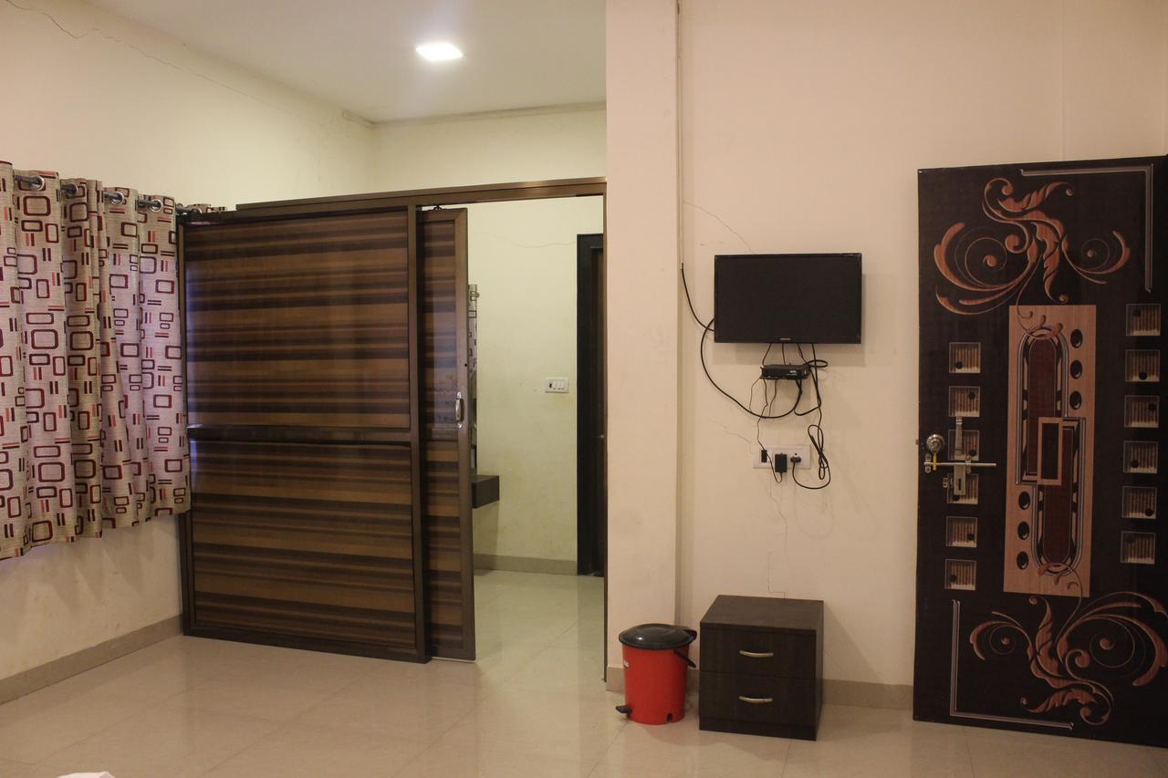 Malhar Bungalow Pancsgani Kültér fotó